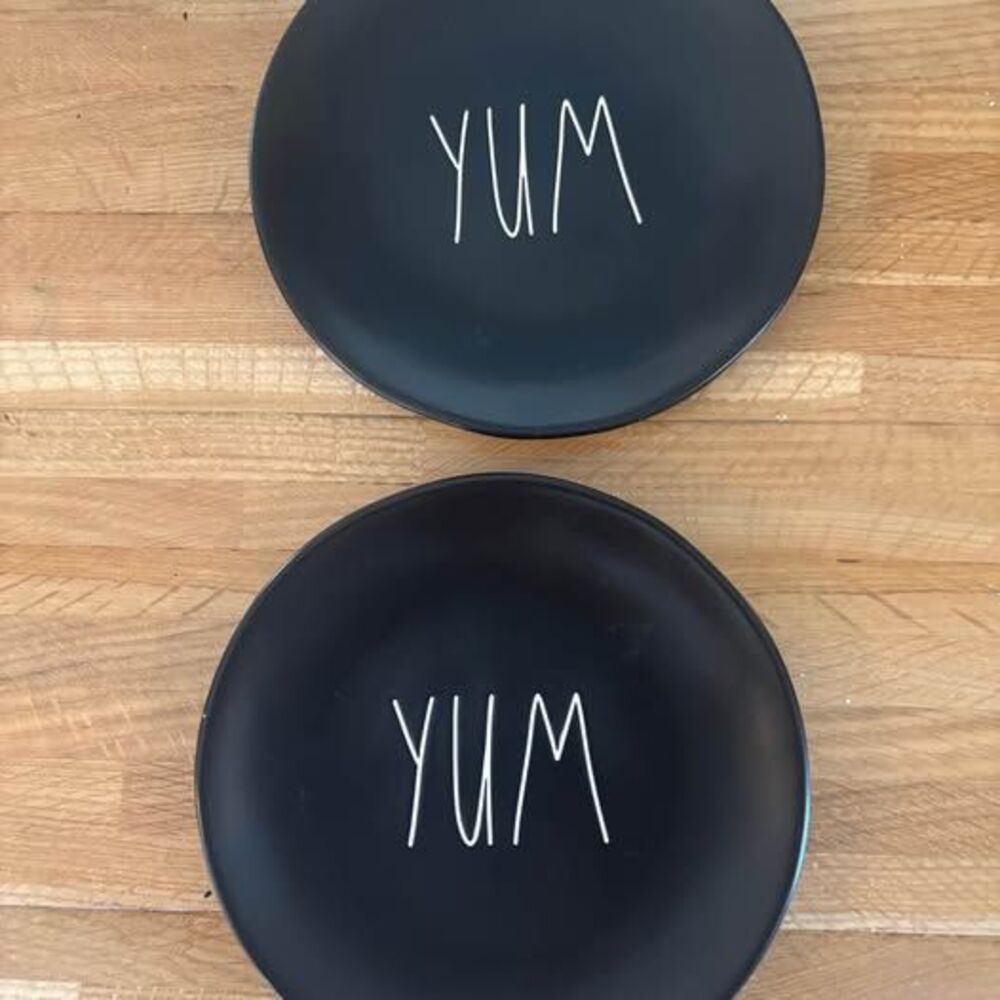 Rae Dunn Black Artisan YUM
Dessert Plates set of 2